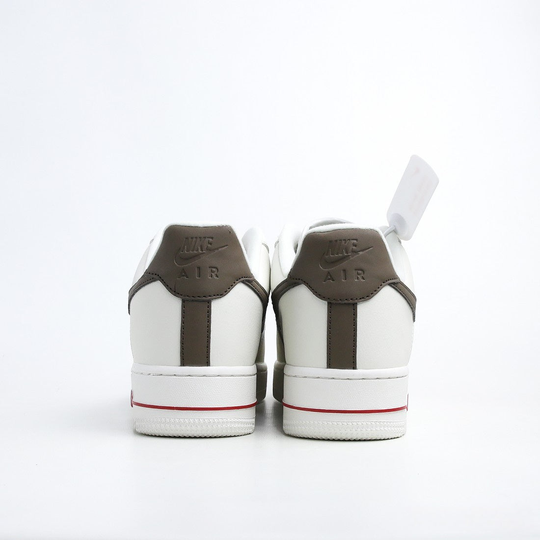 NIKE AIR FORCE 1 '07